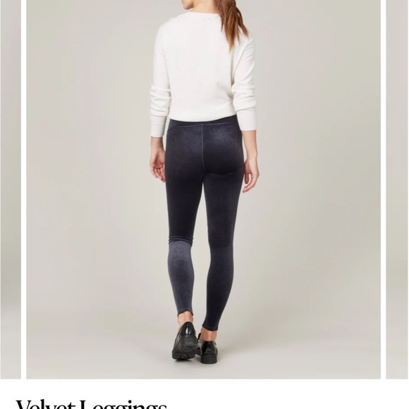 Spanx velvet leggings in navy blue size small. nwt. - Picture 2 of 11